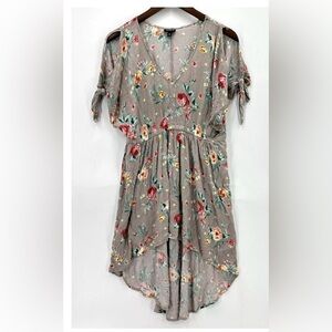 Torrid Top Womens High Low Pullover Tunic Cold Shoulder Floral V-Neck Gray Sz: 4